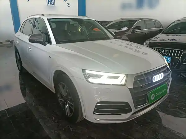 Audi Q5L 2019