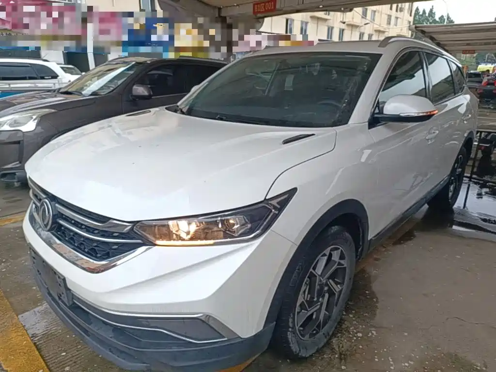 Dongfeng Fengshen AX7 2021 — фото 2