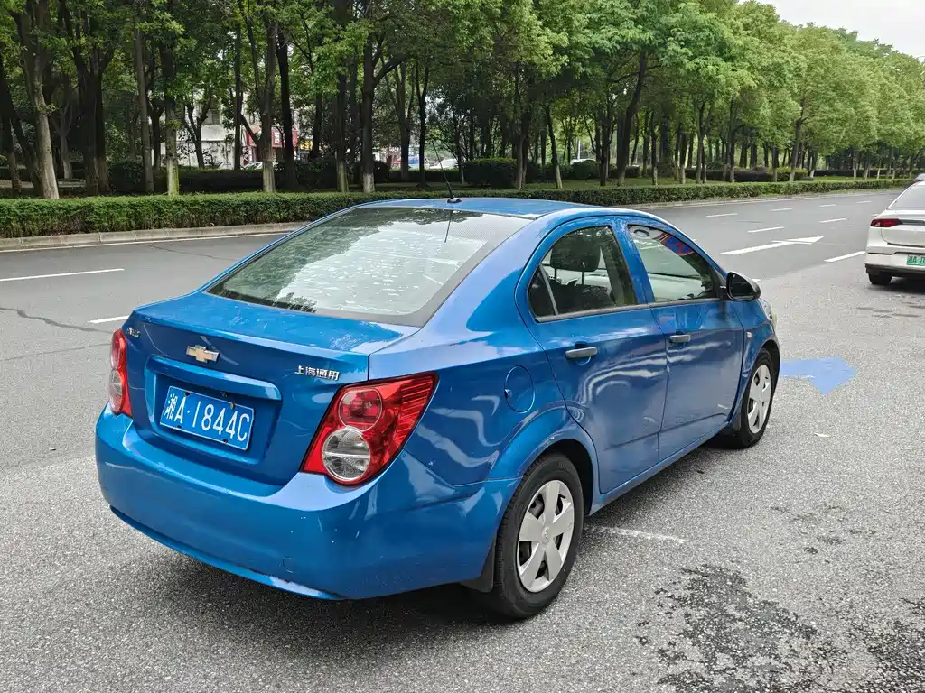 Chevrolet Aveo 2013 — фото 4