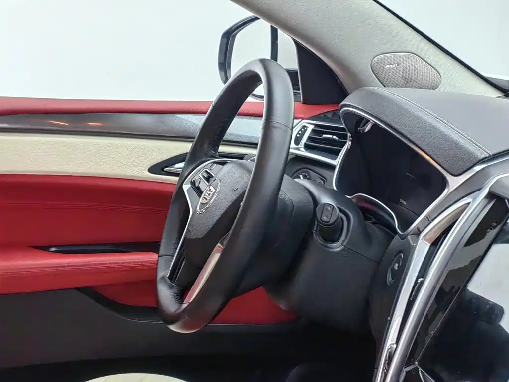 Cadillac SRX 2015 — фото 22