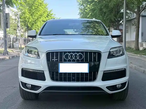 Audi Q7 2014