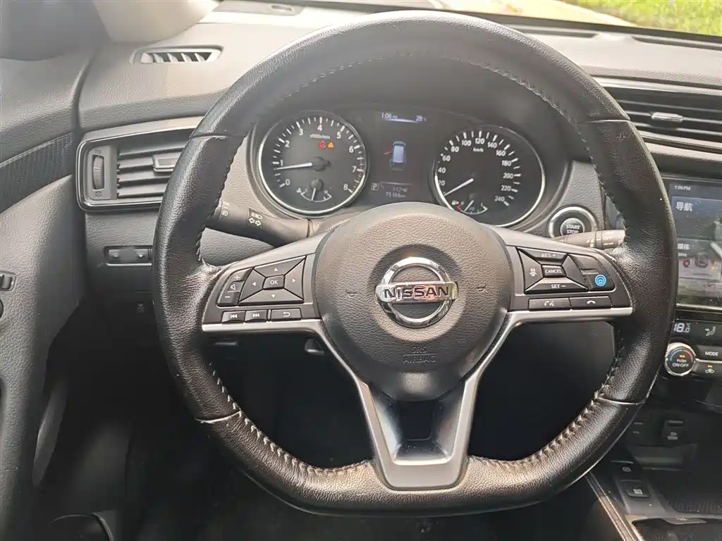 Nissan X-Trail 2020 — фото 3