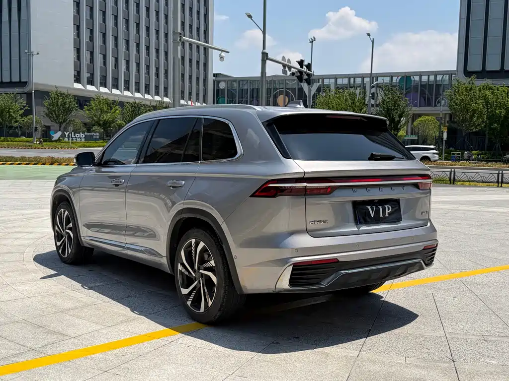 Geely Xingyue L 2022 — фото 18