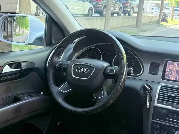 Audi Q7 2014