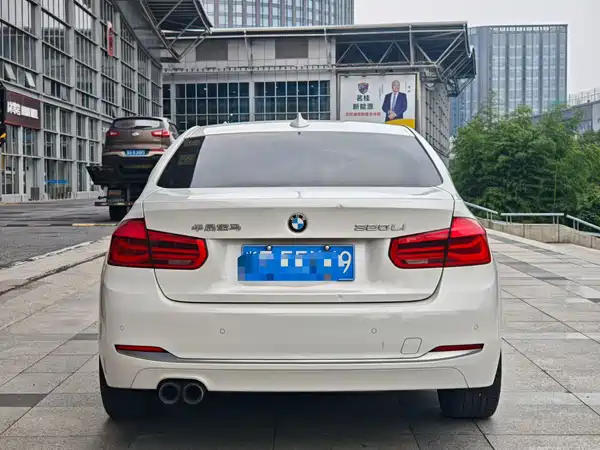 BMW 3 Series 2017