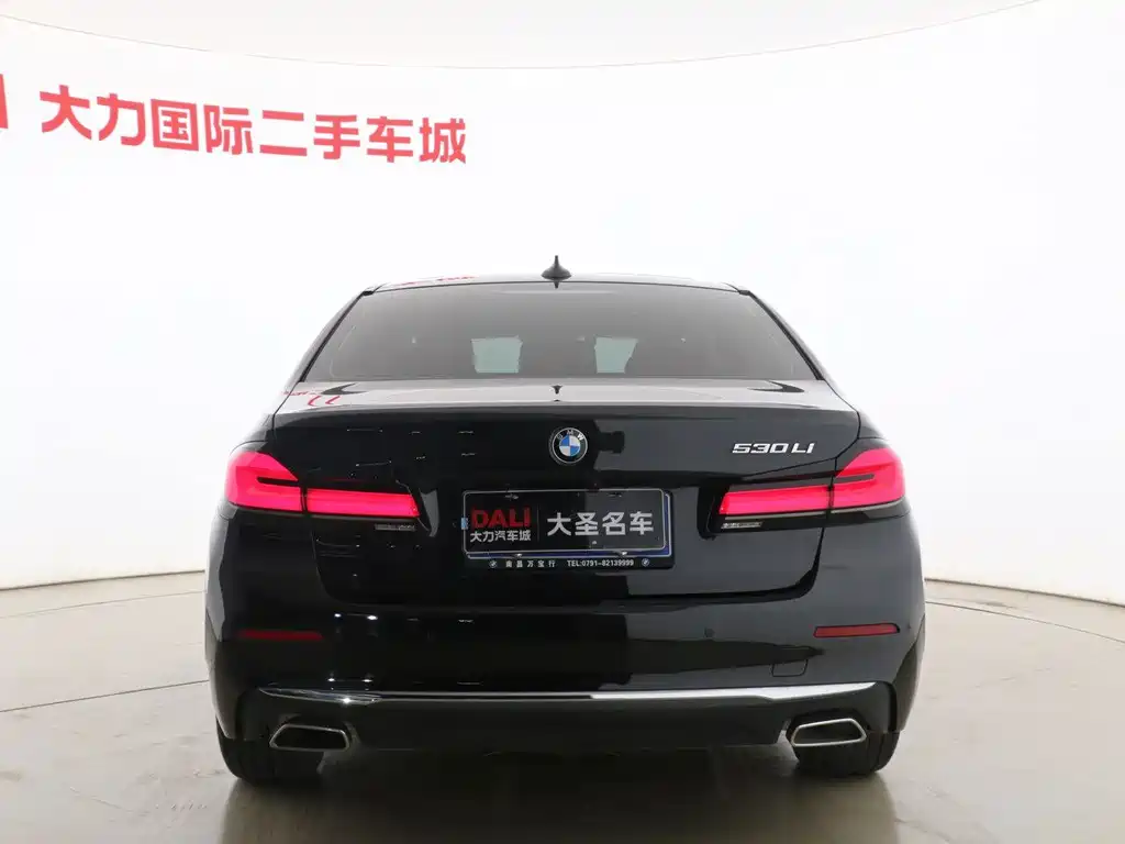 BMW 5 Series 2022 — фото 15