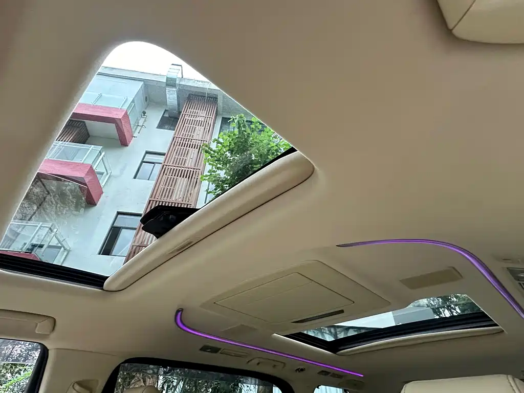 Toyota Alphard 2019 — фото 15