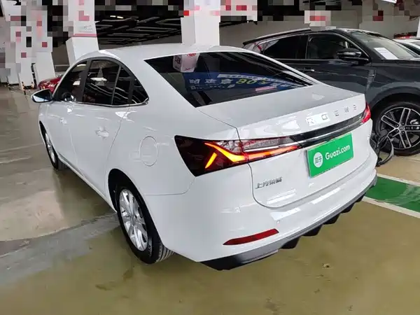 Roewe i5 2025