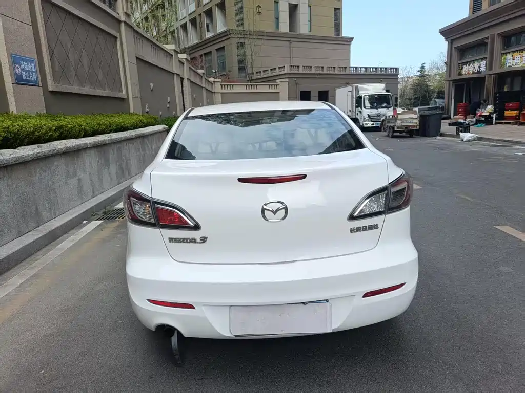 Mazda 3 Xingcheng 2014 — фото 11