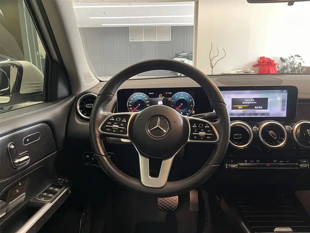Mercedes-Benz GLB 2020 — фото 13