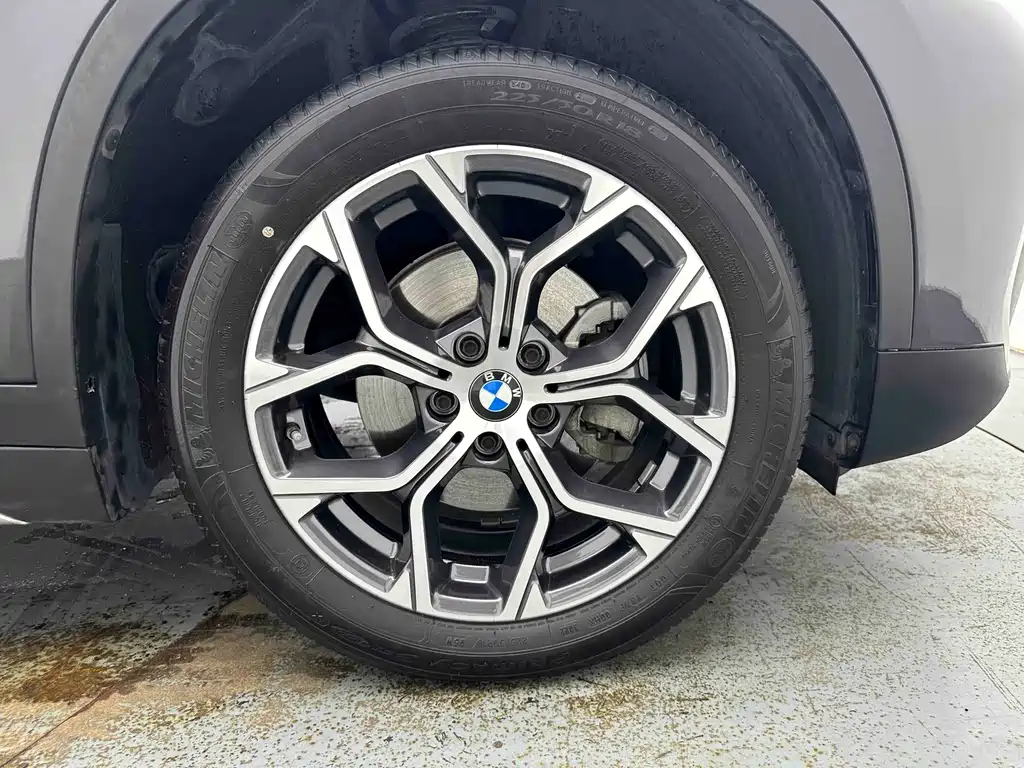 BMW X1 2022 — фото 8