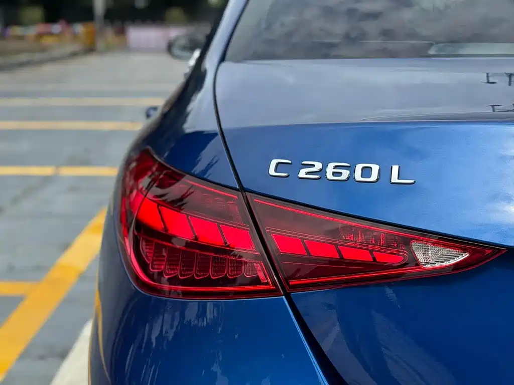 Mercedes-Benz C-Class 2022 — фото 20