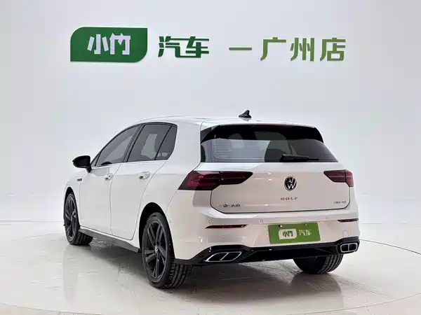 Volkswagen Golf 2023