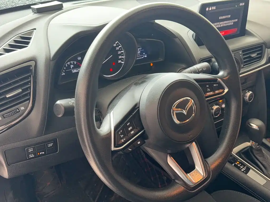 Mazda CX-4 2021
