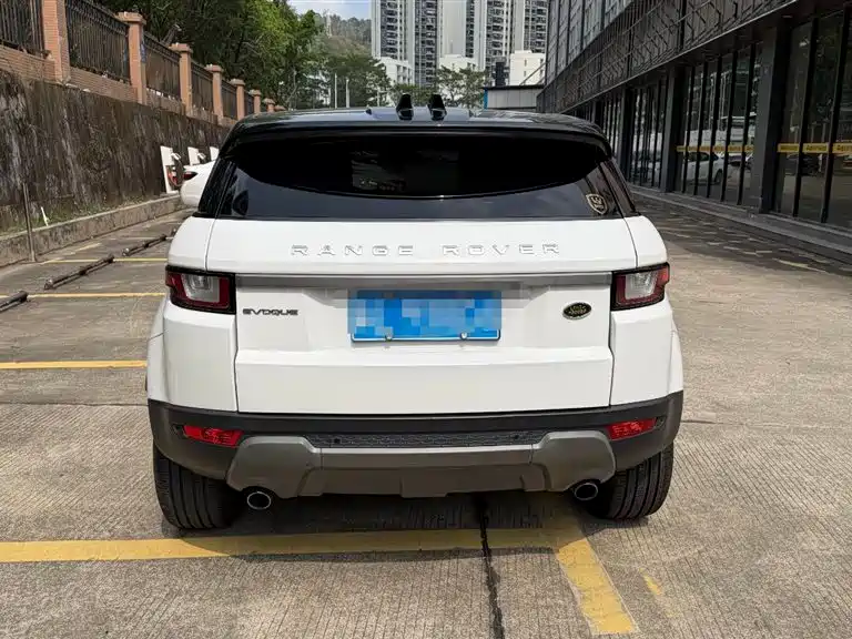 Land Rover Evoque 2018 — фото 8