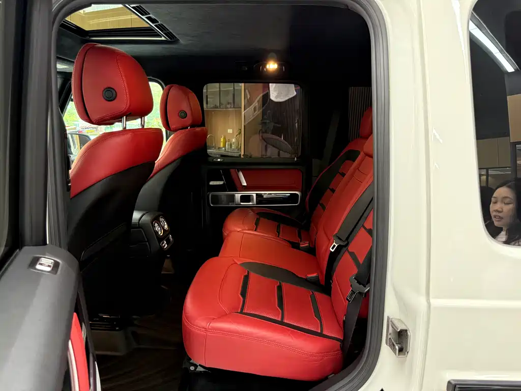 Mercedes-Benz G-Class AMG 2021 — фото 24