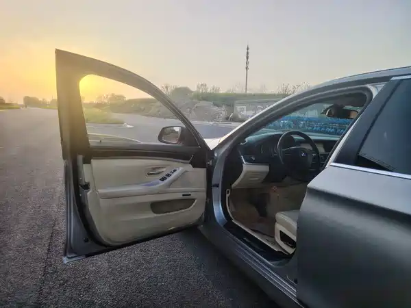 BMW 5 Series 2012