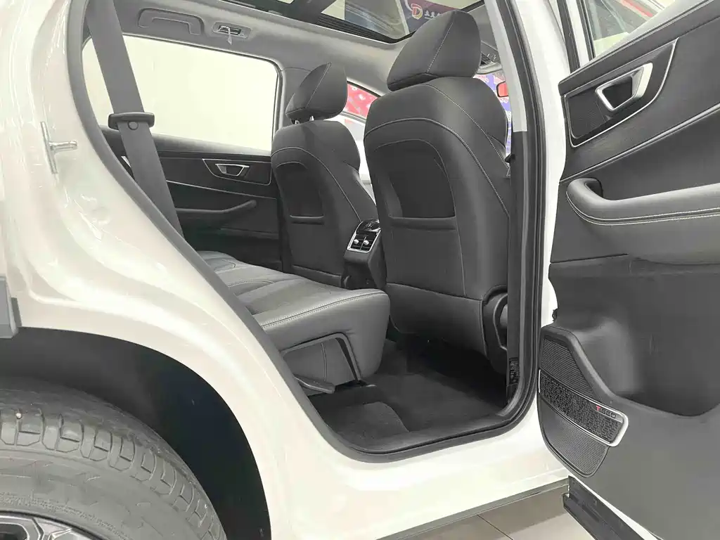 Chery Tiggo 8 2024 — фото 16