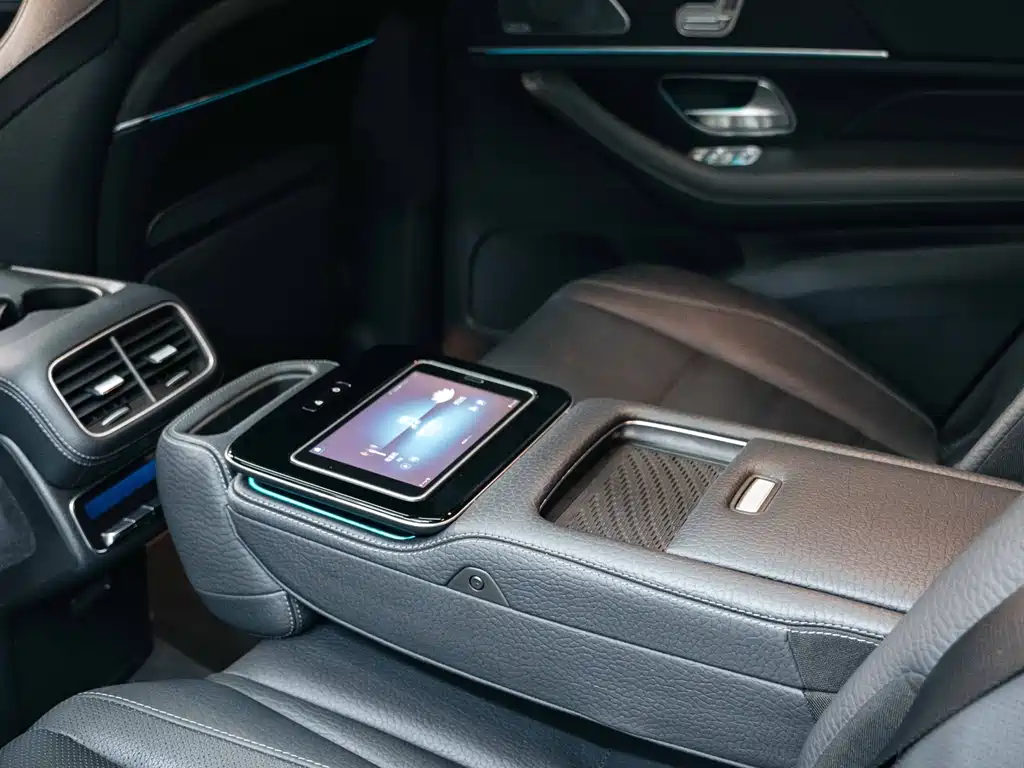 Mercedes-Benz GLS 2021 — фото 24