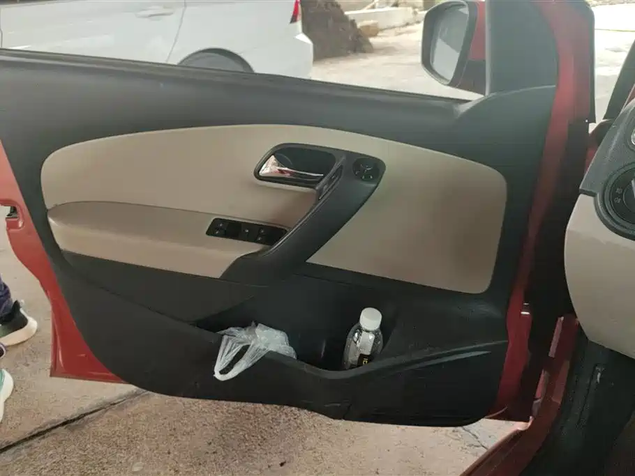 Volkswagen Polo 2013