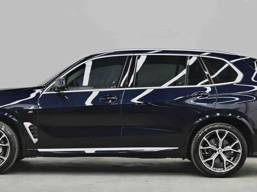 BMW X5 2024 — фото 36