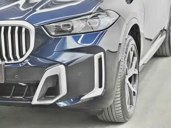 BMW X5 2023