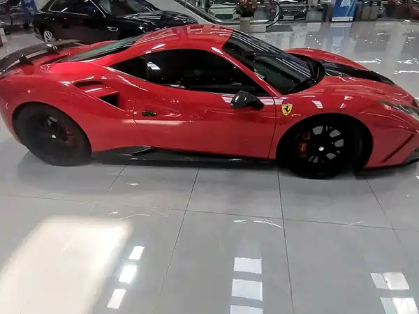 Ferrari 488 2018