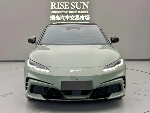 BYD Seal 06GT 2025
