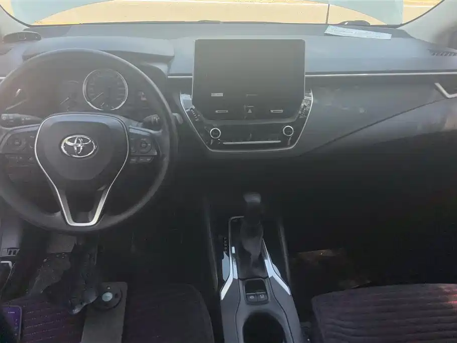 Toyota Corolla 2019 — фото 12