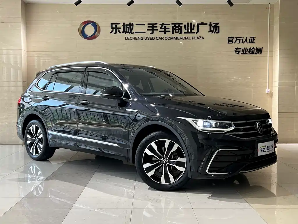 Volkswagen Tiguan L 2021 — фото 3