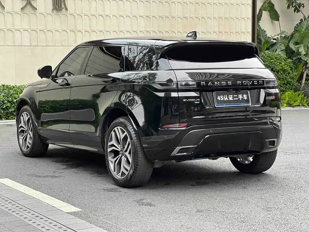 Land Rover Evoque 2022 — фото 5