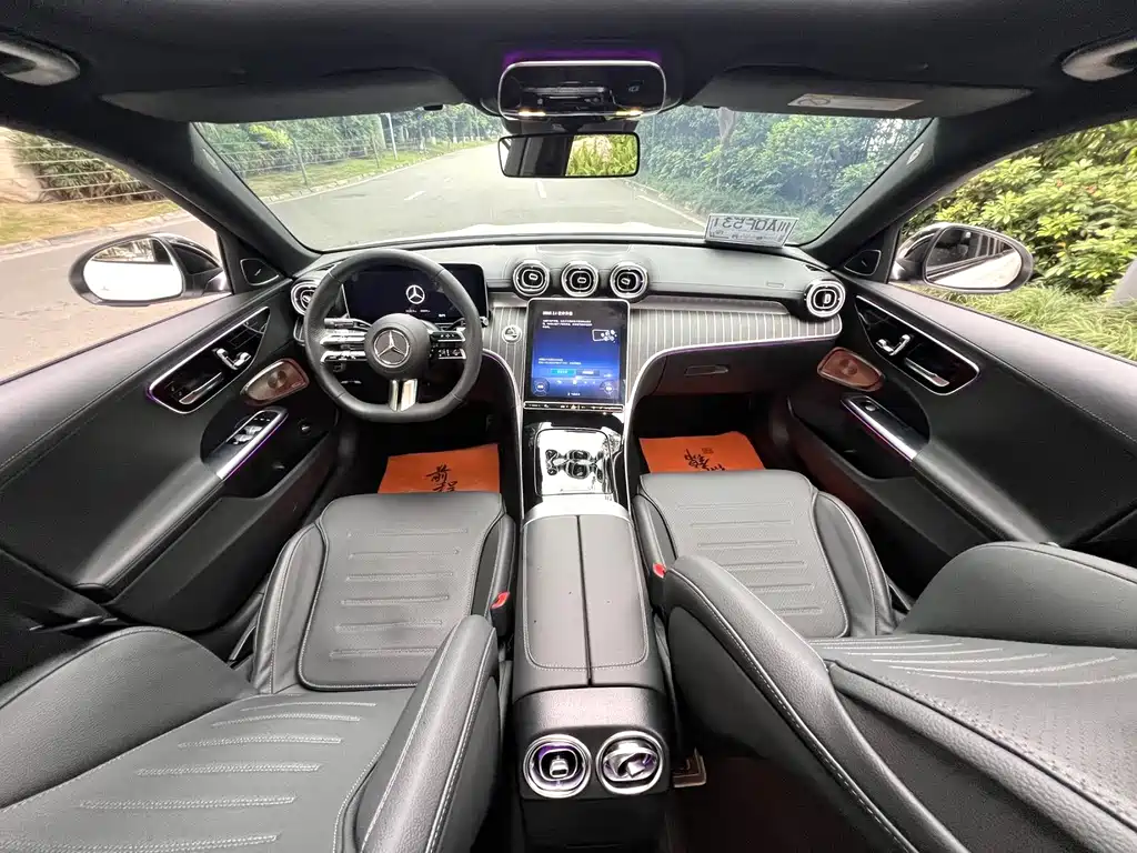 Mercedes-Benz C-Class 2023 — фото 8
