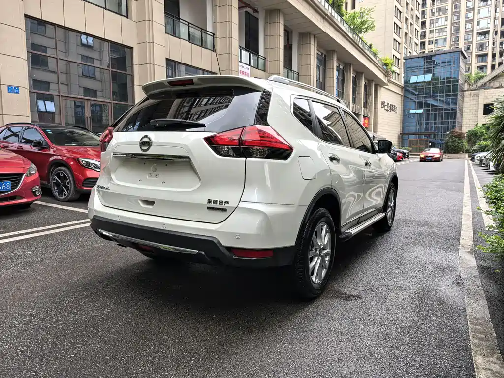 Nissan X-Trail 2019 — фото 12