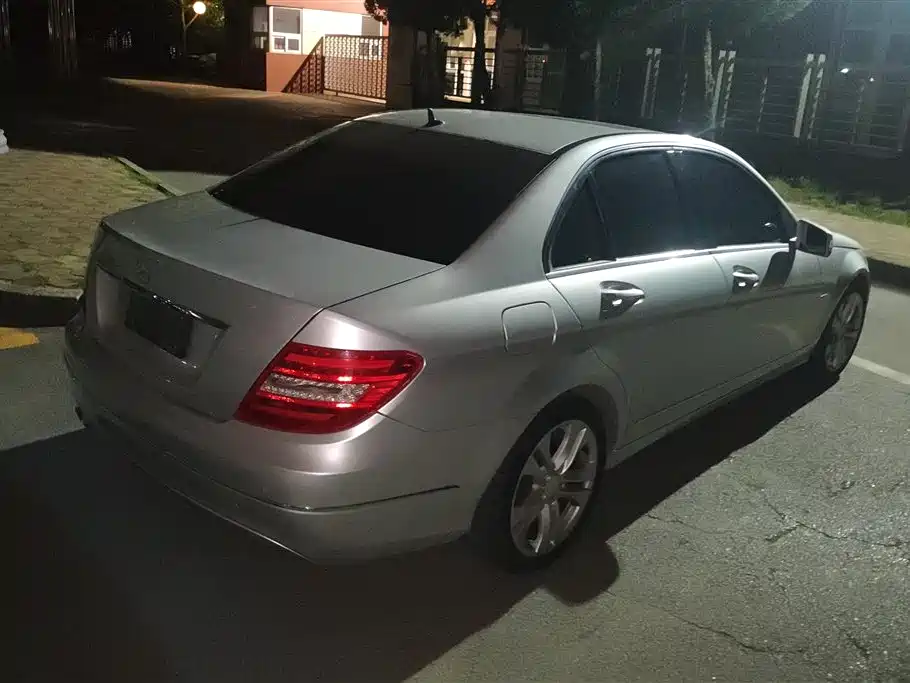 Mercedes-Benz C-Class 2012