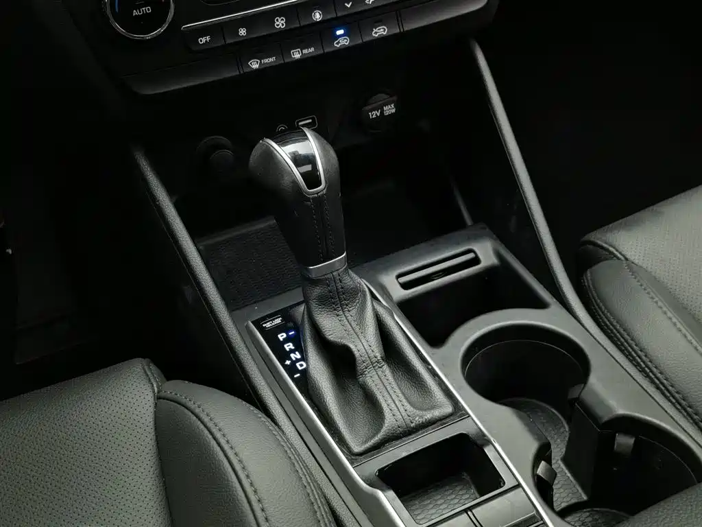 Hyundai Tucson 2016 — фото 13