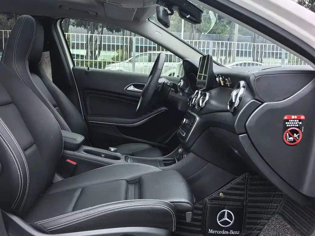 Mercedes-Benz GLA 2019 — фото 24