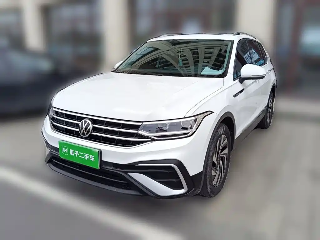 Volkswagen Tiguan L 2023