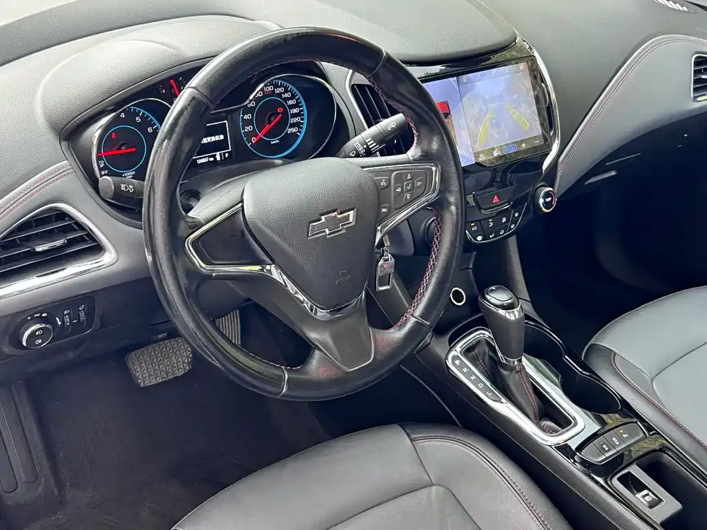 Chevrolet Cruze 2019 — фото 14
