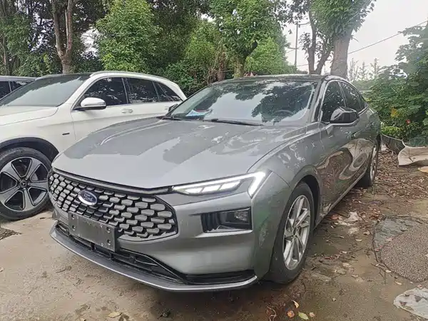 Ford Mondeo 2023