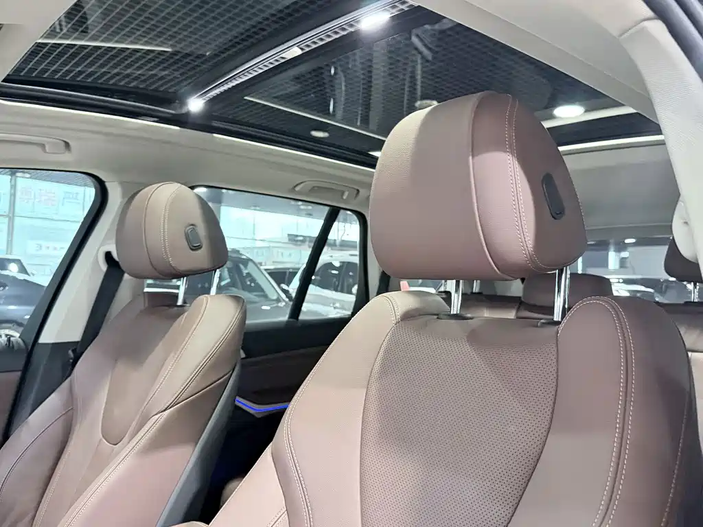 BMW X5 2019 — фото 10