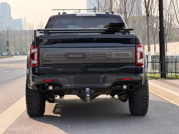 Ford F-150 Raptor 2023
