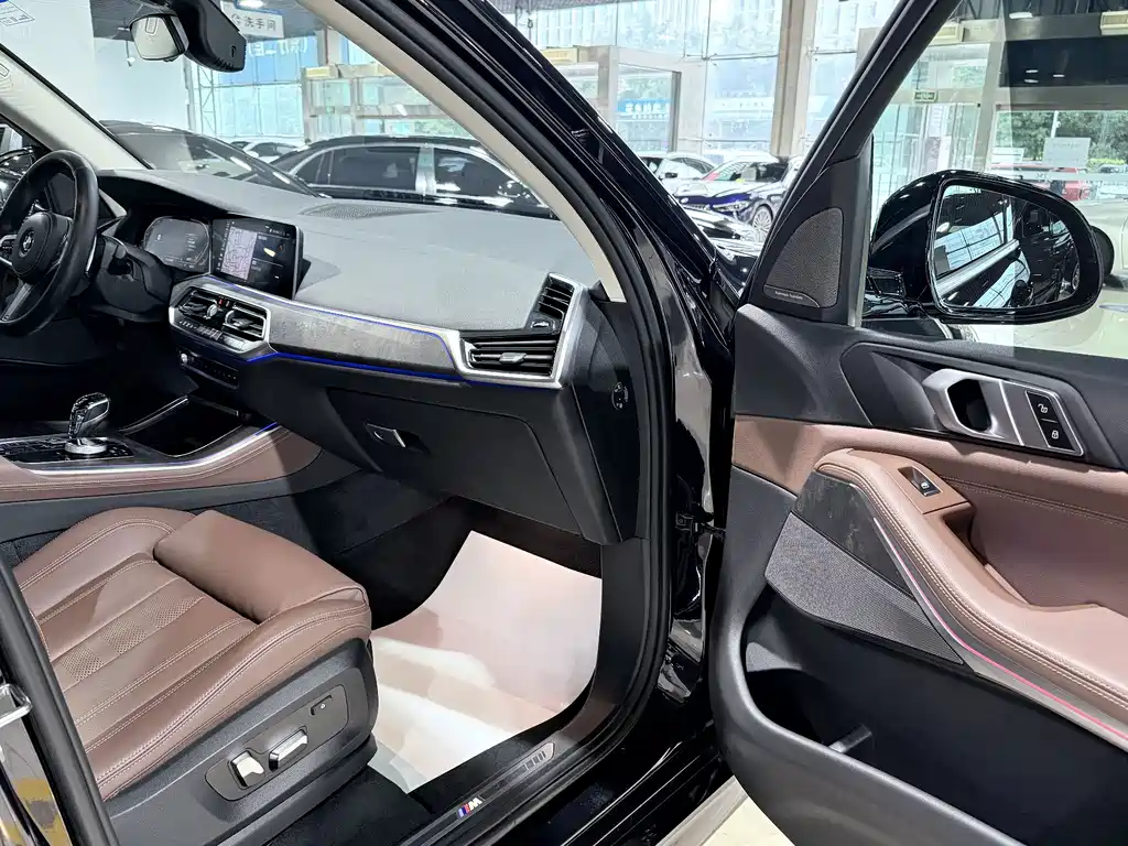 BMW X5 2019 — фото 16