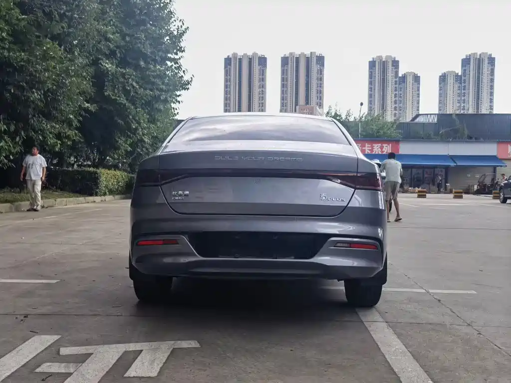 BYD Qin PLUS 2023 — фото 8