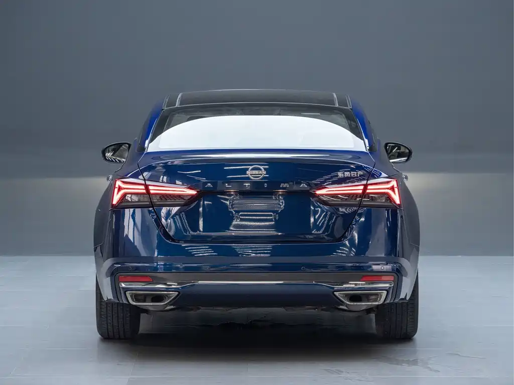 Nissan Teana 2023 — фото 11