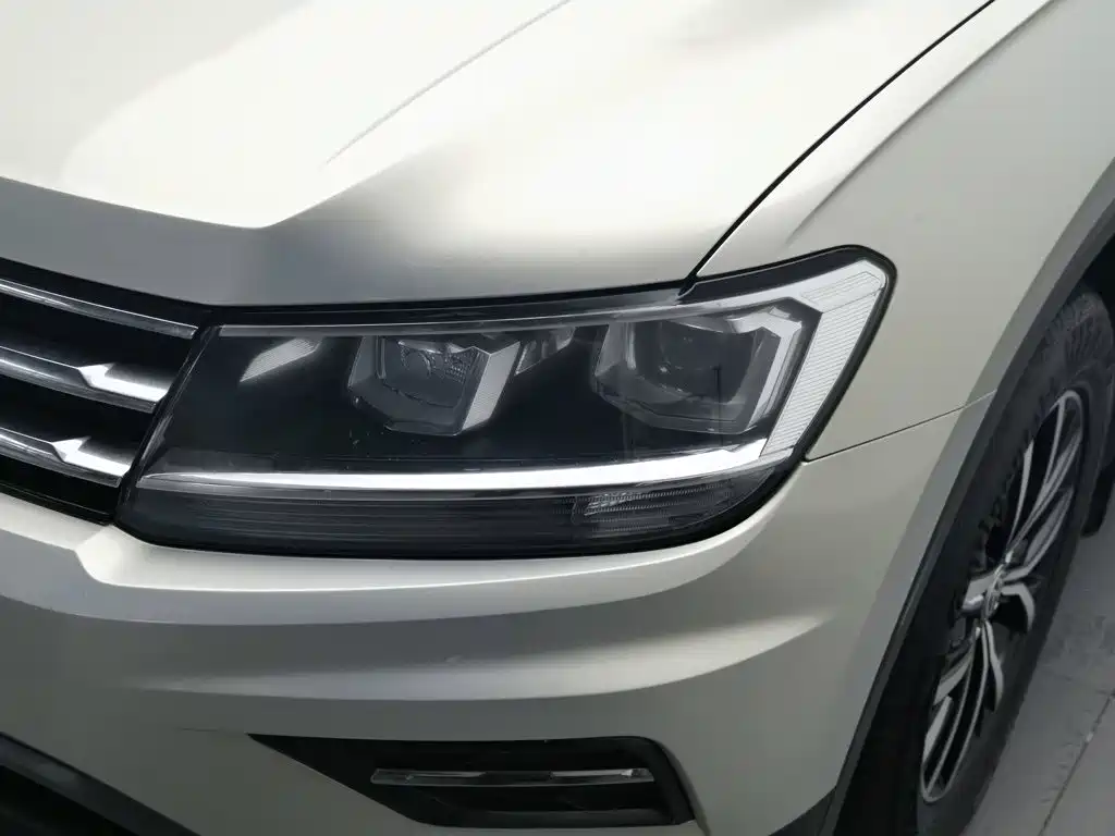 Volkswagen Tiguan L 2017