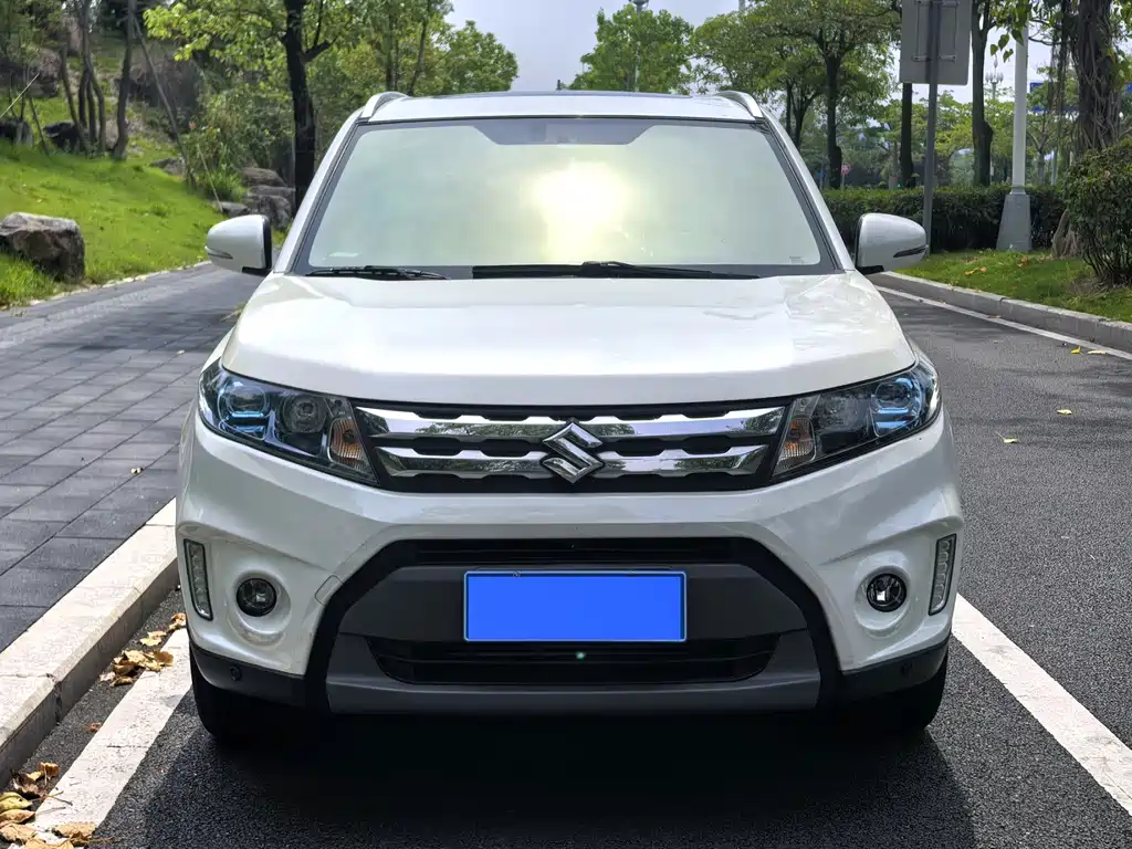 Suzuki Vitara 2016 — фото 5