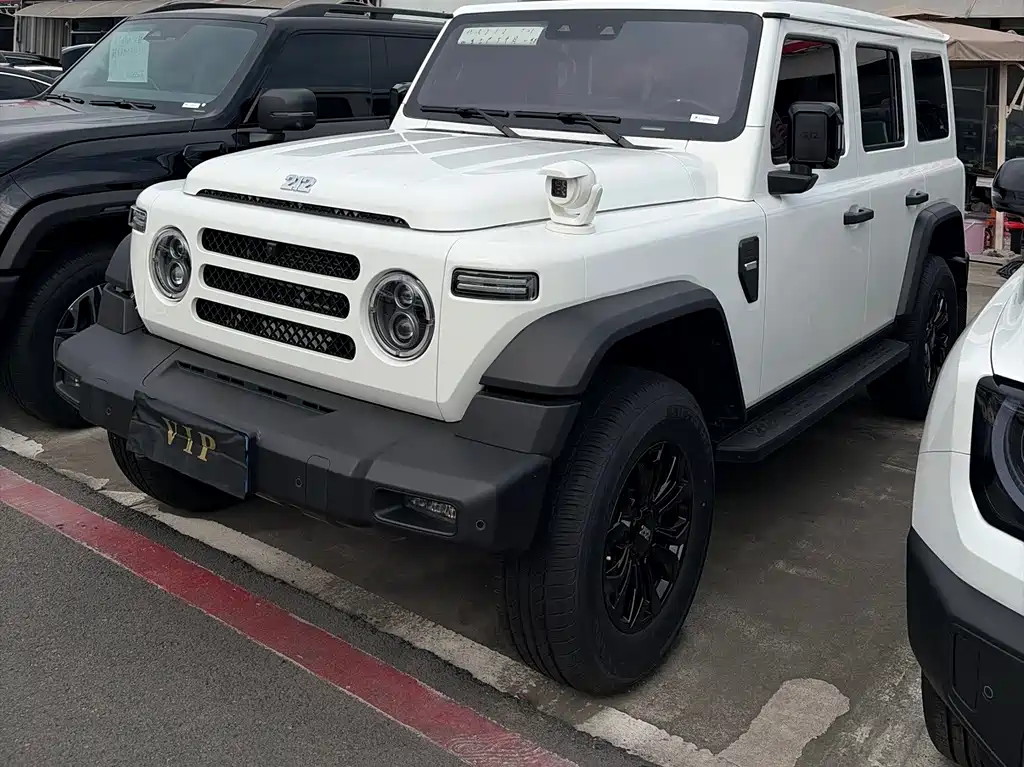 212 212 T01 2025