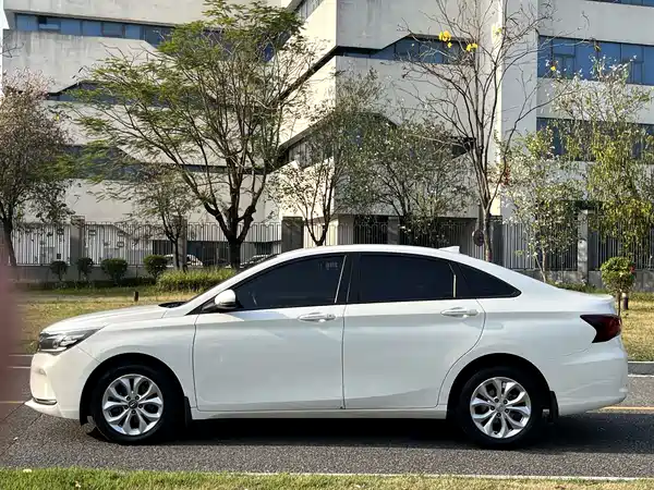 GAC Trumpchi GA4 2018