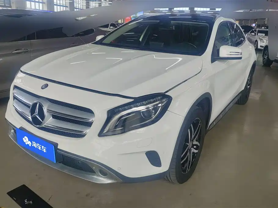 Mercedes-Benz GLA 2017 — фото 1