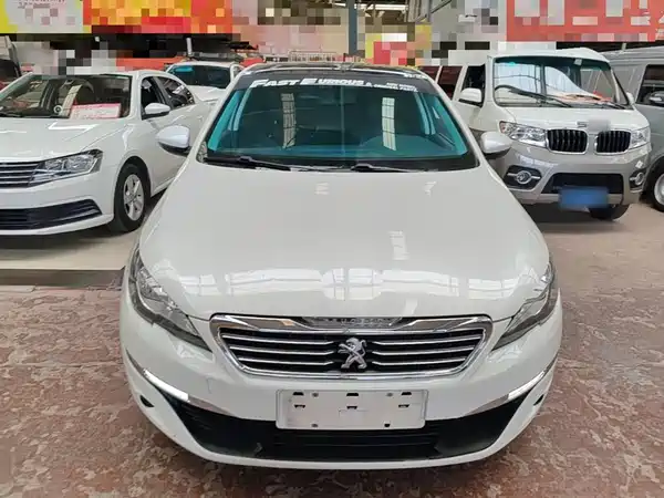 Peugeot 308S 2015